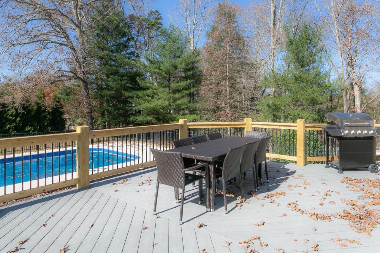 Luxurious House With Pool Near Asheville By Mighty Tree Properties Leicester ภายนอก รูปภาพ